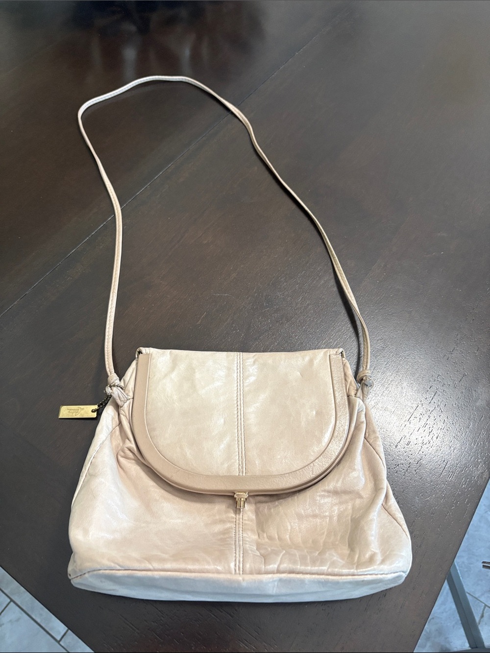 Leather Crossbody Bag in Light Beige - Letisse